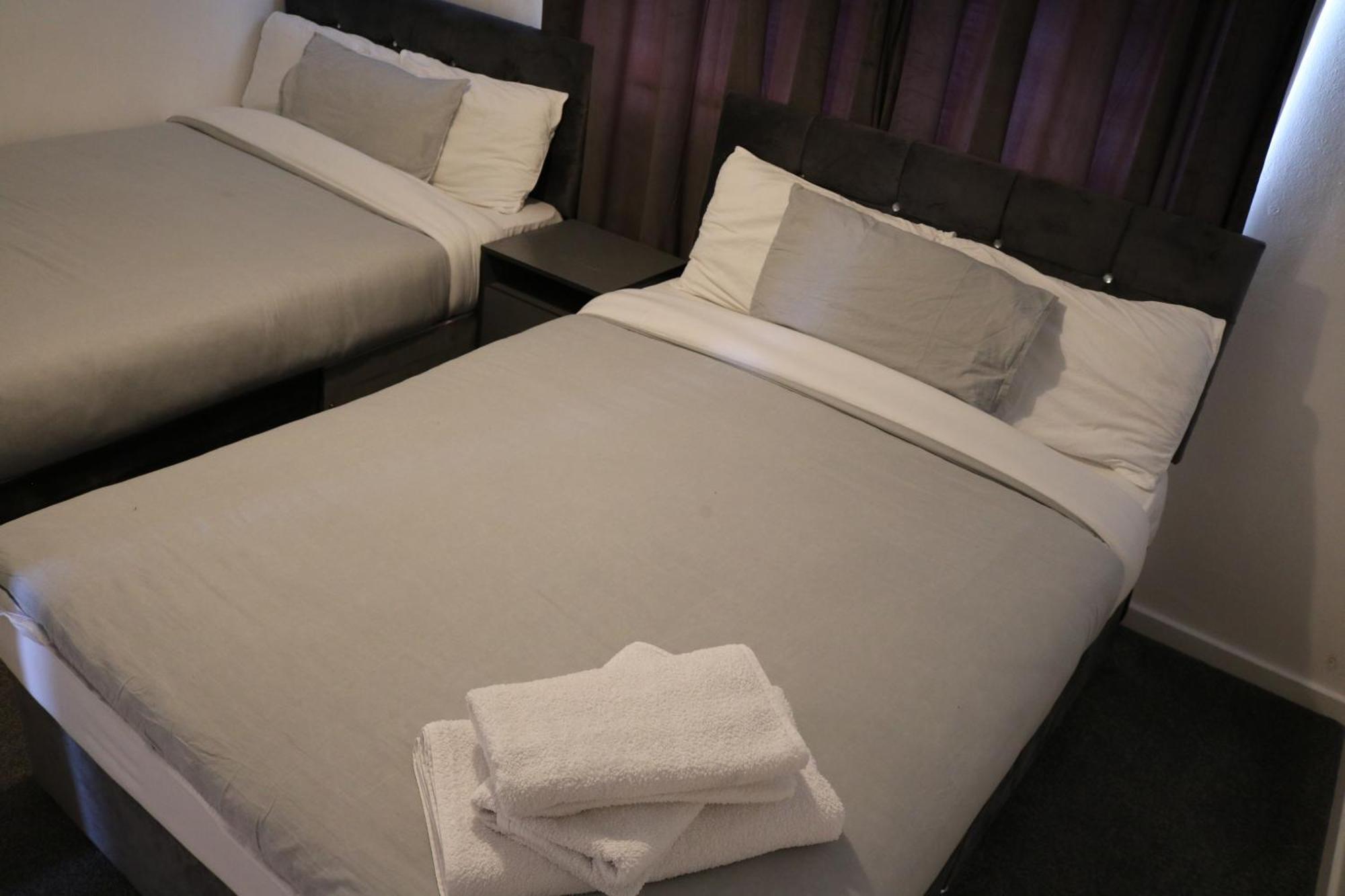 Cosy 2 Bed With Parking Near Piccadilly, Etihad Stadium And Coop Live Sleeps Up To 5 Villa Manchester Kültér fotó